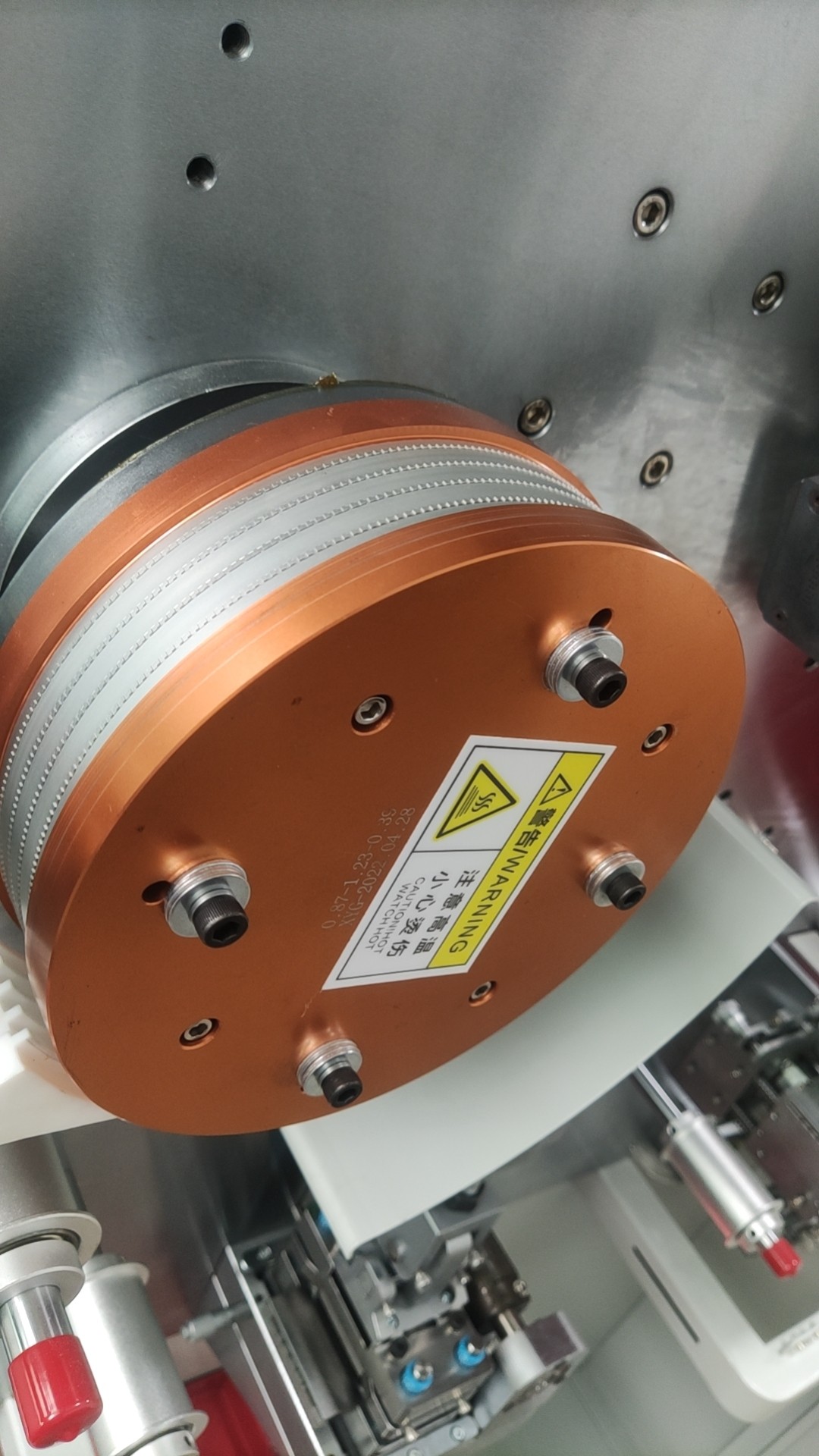 High speed rotary machine for carrier tape